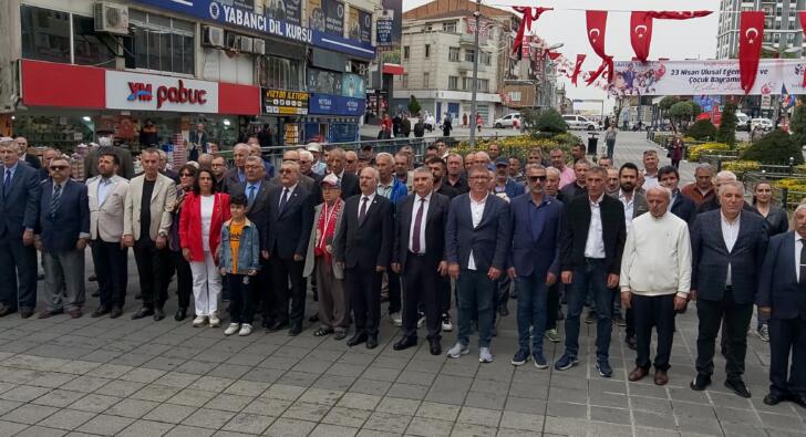 CHP Esenler’de 23 Nisan'ı Alternatif olarak kutladı
